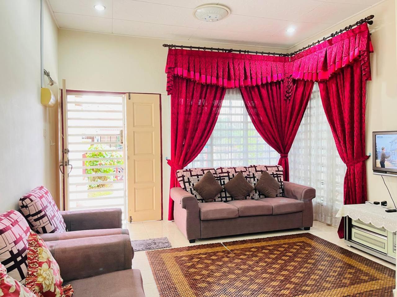Sofea Homestay Ipoh Extérieur photo